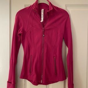Lululemon pink zip up size 4